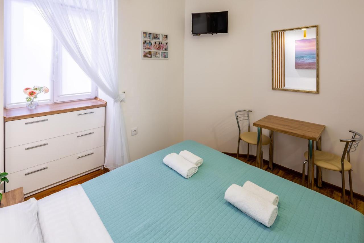 Cozy Apartments Center Lviv Ngoại thất bức ảnh