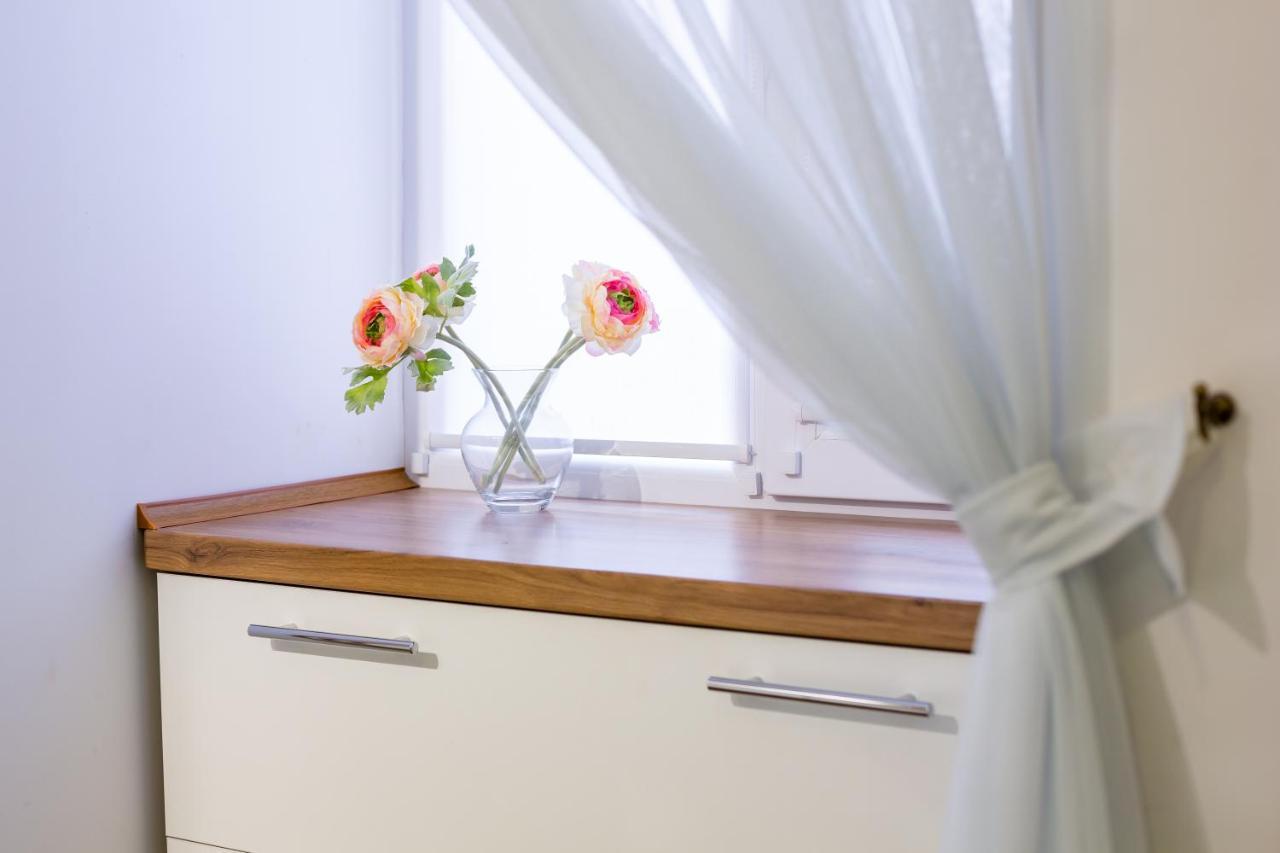 Cozy Apartments Center Lviv Ngoại thất bức ảnh