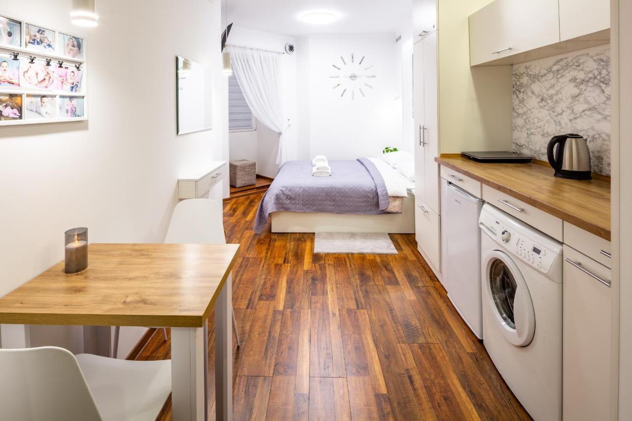 Cozy Apartments Center Lviv Ngoại thất bức ảnh